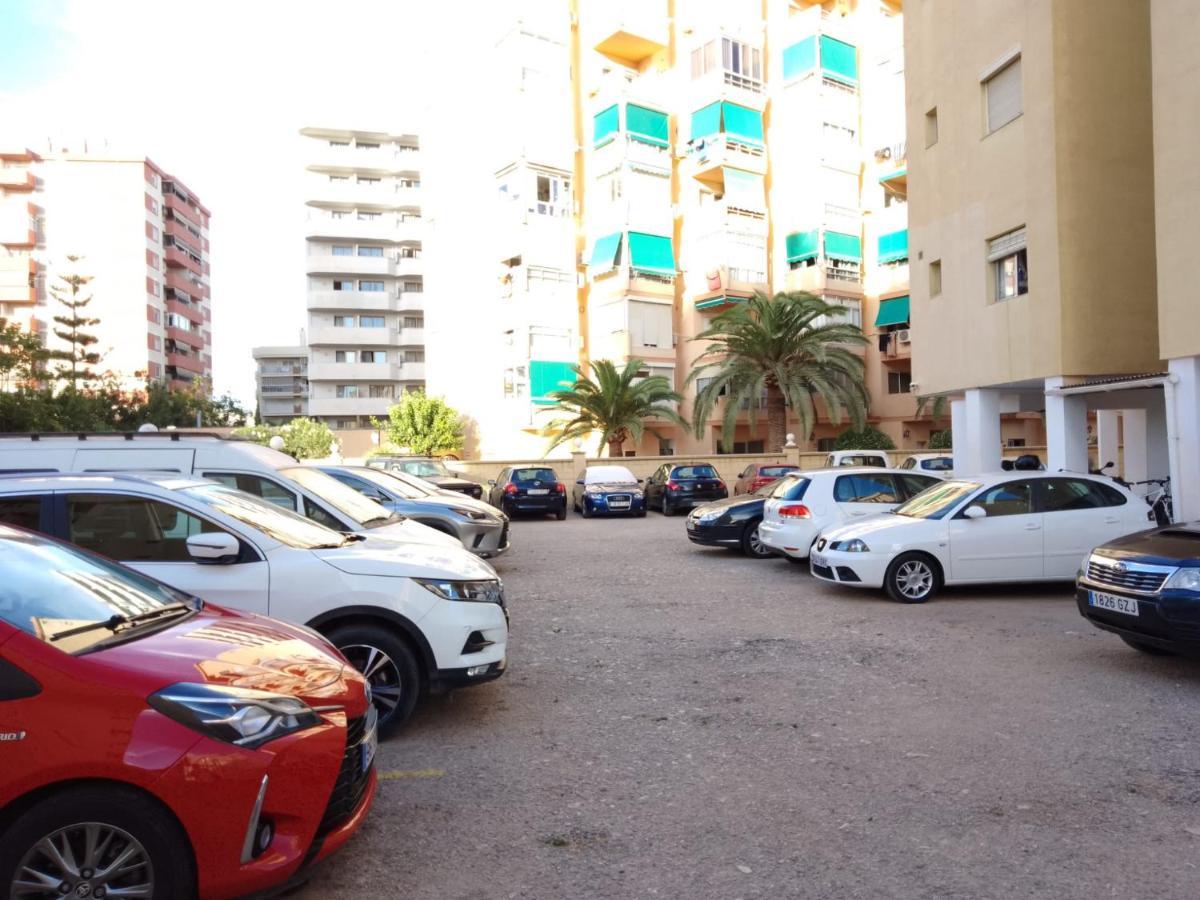フエンヒロラBurgos 2 Terrace, Pool, Parking By 10Toseaアパートメント エクステリア 写真